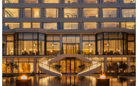 The Oberoi Rajgarh Palace, Khajuraho: Where 350 Years of Royal Heritage Meets Modern Luxury