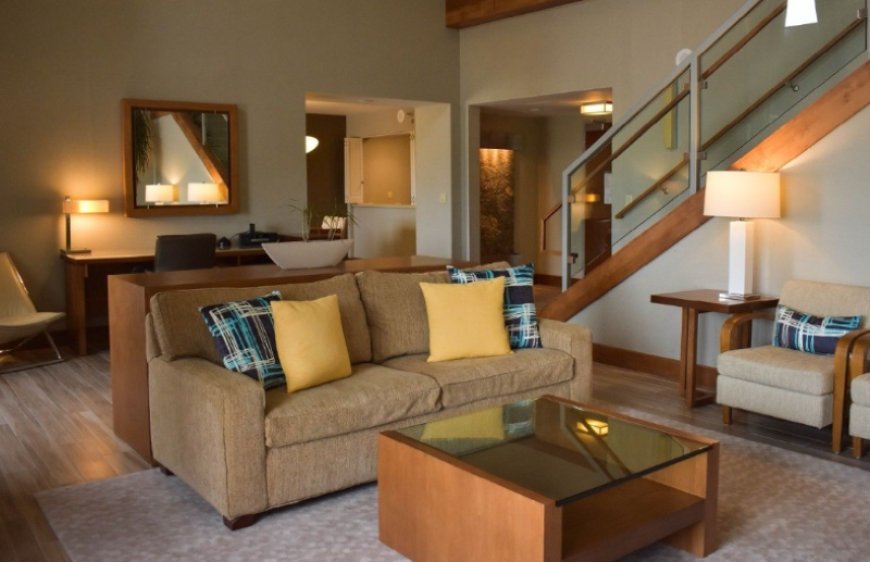 Symphony’s Hospitality: Crafting Custom Comfort for Hotels with Precision and Passion