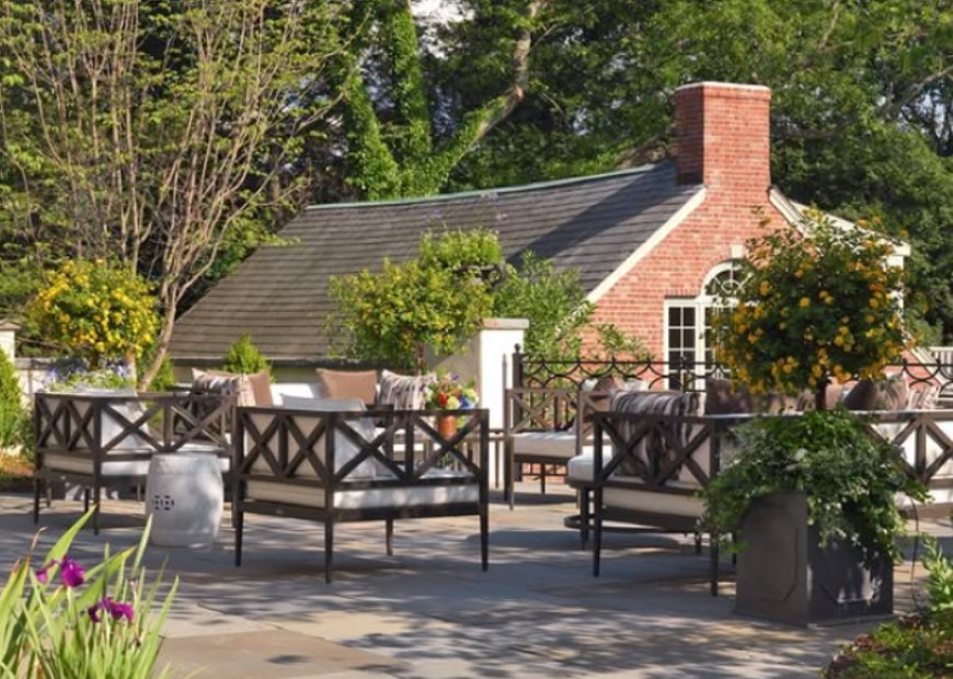 JANUS et Cie: Crafting Timeless Outdoor Elegance for Modern Living Since 1978